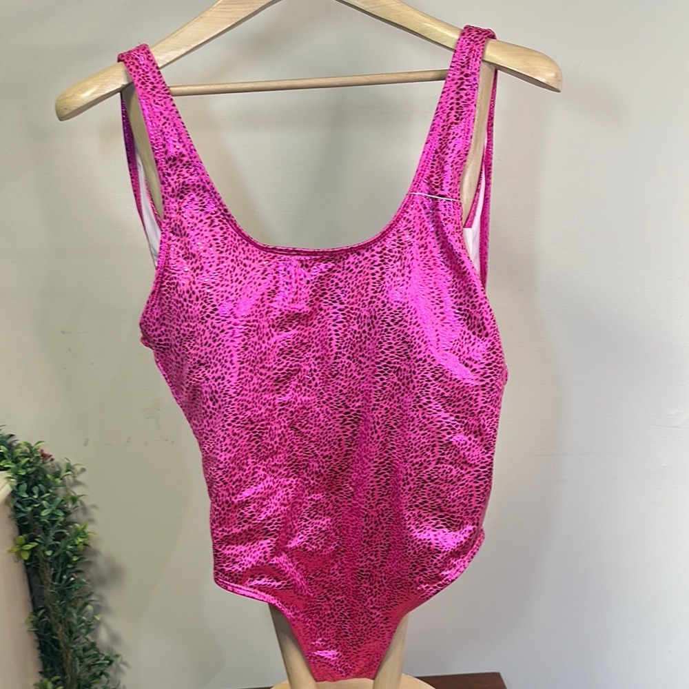 Miaiulia Hot Pink Leopard Print One Piece Swimsuit High Cut Low Back Size XL NWT
